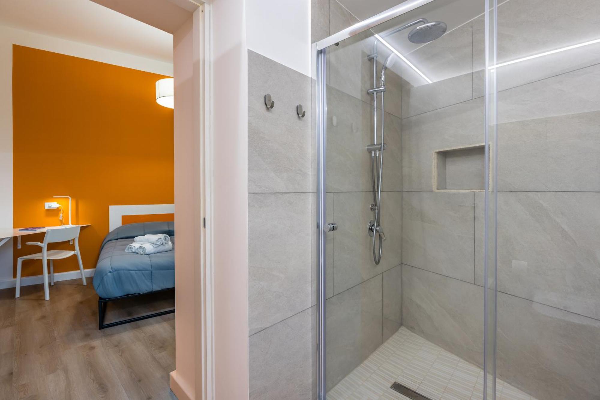 Lioy 25 By Napoliapartments Экстерьер фото