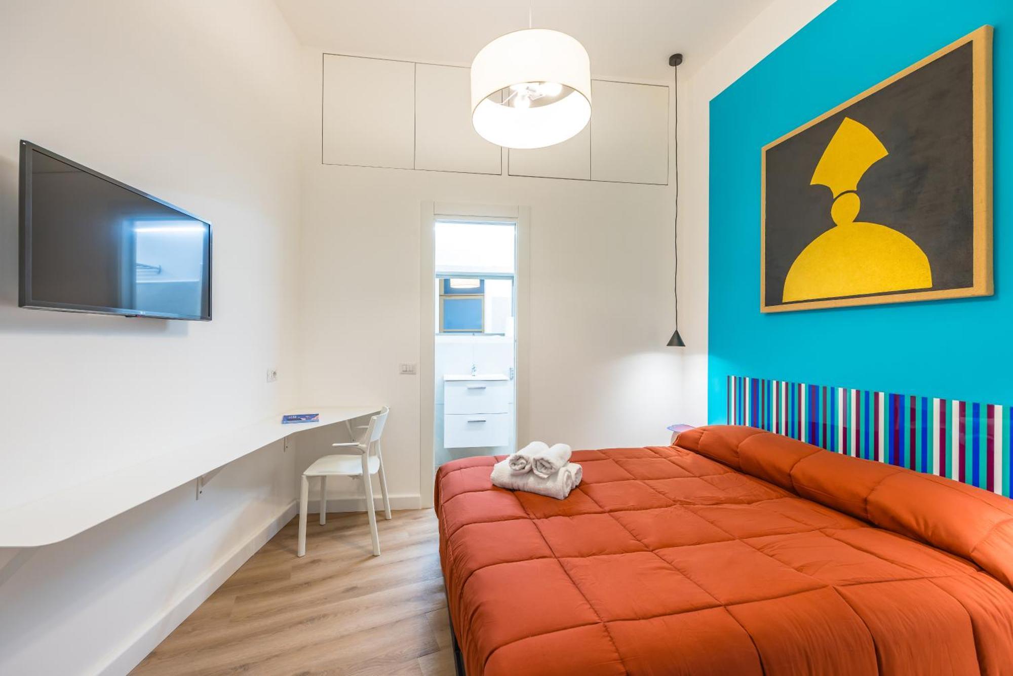 Lioy 25 By Napoliapartments Экстерьер фото